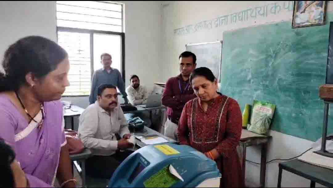 लोकसभा चुनाव 2024: पीठासीन अधिकारी एवं मतदान अधिकारी क्रमांक 1 का प्रशिक्षण हुआ प्रारंभ