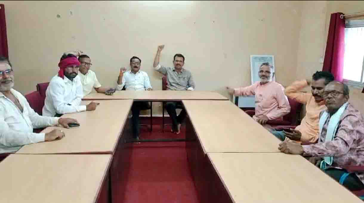 क्रांतिकारी किसान मजदूर संगठन की मासिक बैठक संपन्न: किसानों की समस्याओं को लेकर की चर्चा, करेंगे ग्राम इकाई का गठन