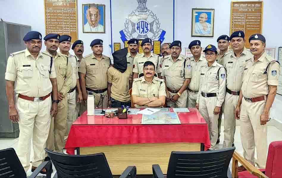 पगढ़ाल रेलवे स्टेशन पर महिला की रहस्यमय मौत का पर्दाफाश, पति निकला कातिल